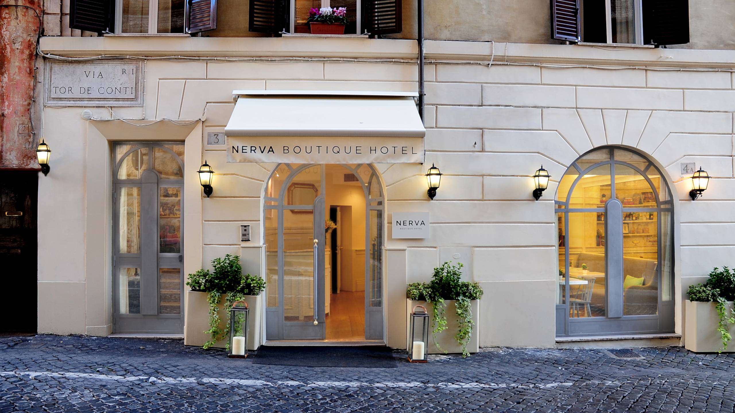 Nerva-Boutique-Hotel-entrance-29